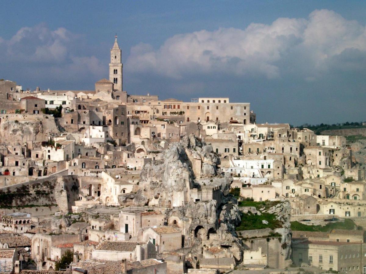Bliss Apartment - Matera Bagian luar foto